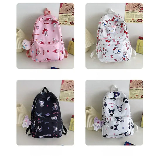 Zaino Personaggi Sanrio Anime Kawaii. Tante versioni, comodo, spazioso e con tanti scomparti per tenere tutto sotto mano. Perfetto per la scuola, il tempo libero e lo sport.